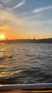 Book Now! #goldencitytours #bosphorussunsetcruise #private #oldtown